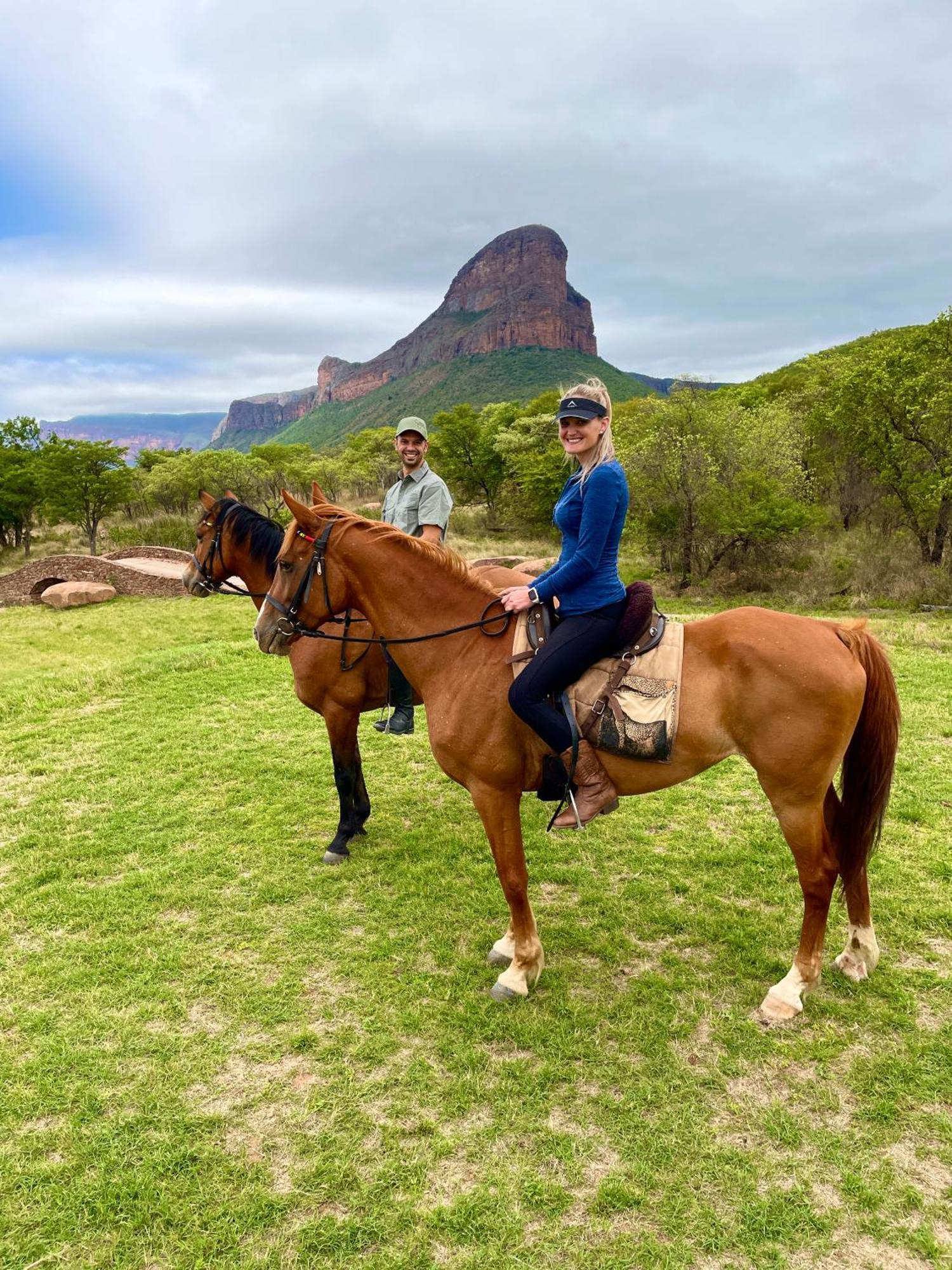 Entabeni Mountain Lodges Golders Green Bagian luar foto
