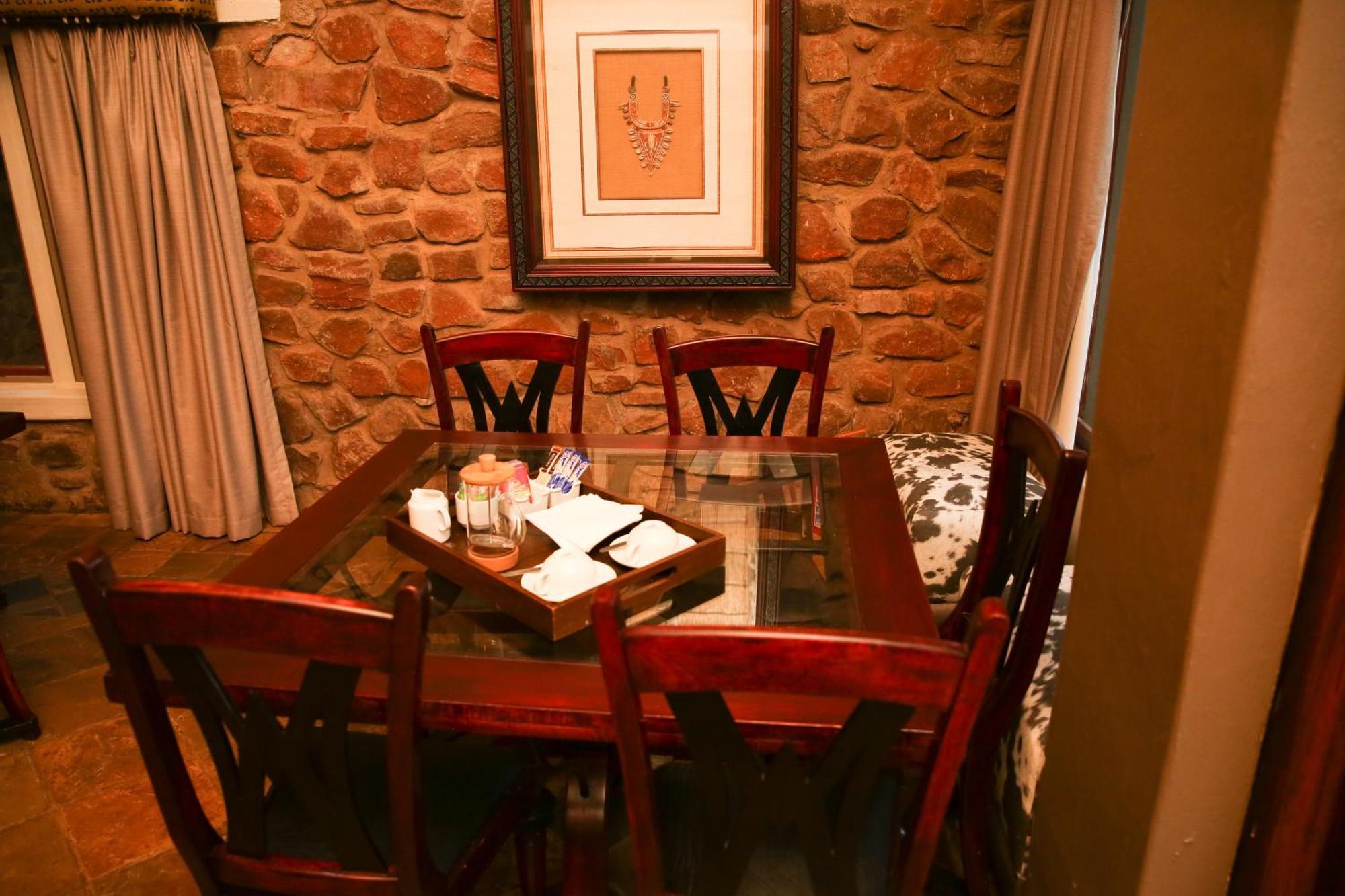 Entabeni Mountain Lodges Golders Green Bagian luar foto